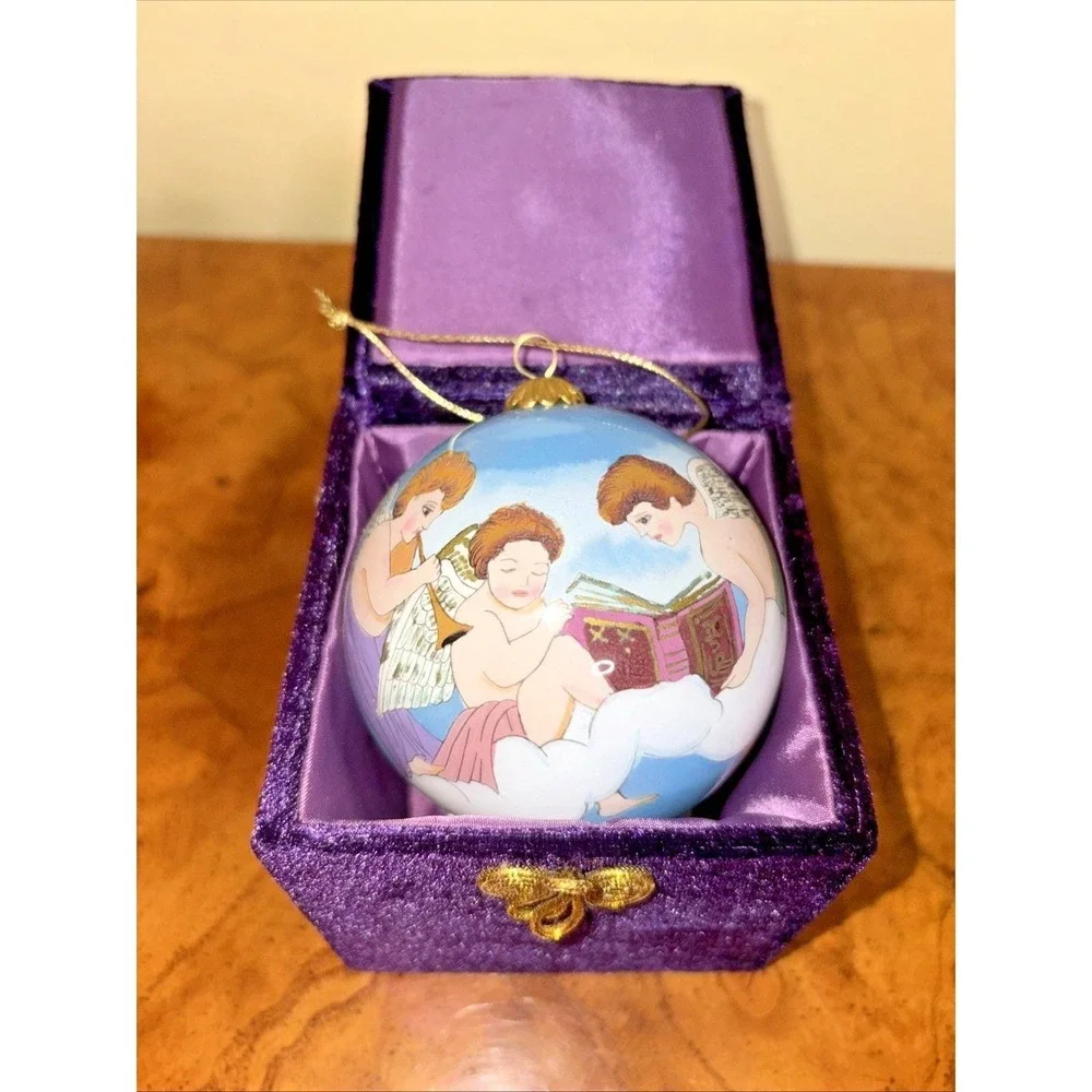 2002 Pier 1 Li Bien Hark The Herald Angels Sing Glass Ornament H99 w/ Box